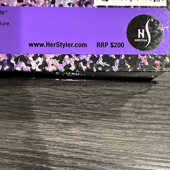 Her Style Hair Straightener main image 13